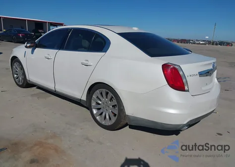 2010 Lincoln Mks z USA, uszkodzony, nr VIN 1LNHL9DR9AG615335